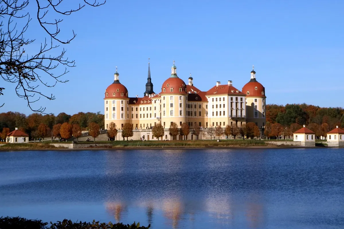 Chemosfera – dom wyprzedzający swoje czasy