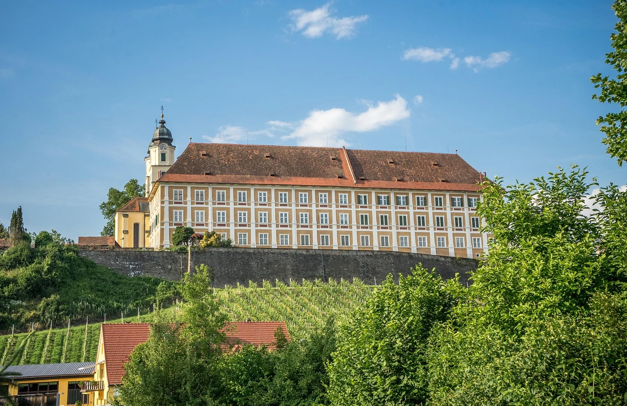 Szlakiem Orlich Gniazd – Ogrodzieniec